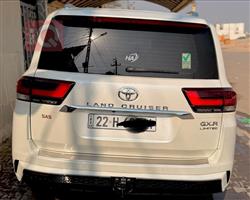 تويوتا لاندكروزر